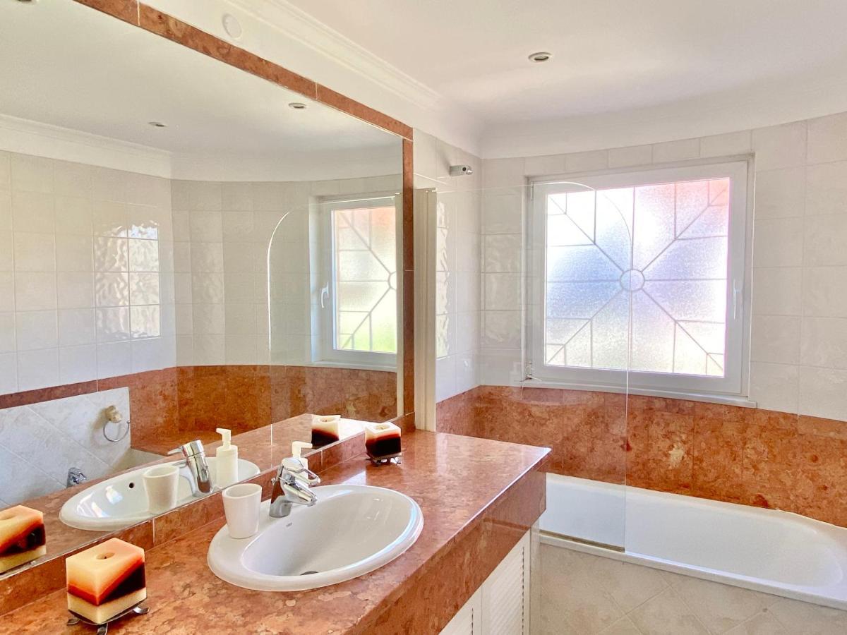 Vilamoura Central 2 Bedroom Apartment Екстер'єр фото